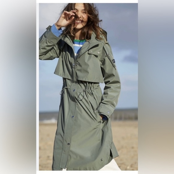 Joules Women's Waterproof Raincoat in Sage Green Size 16 - Picture 11 of 12